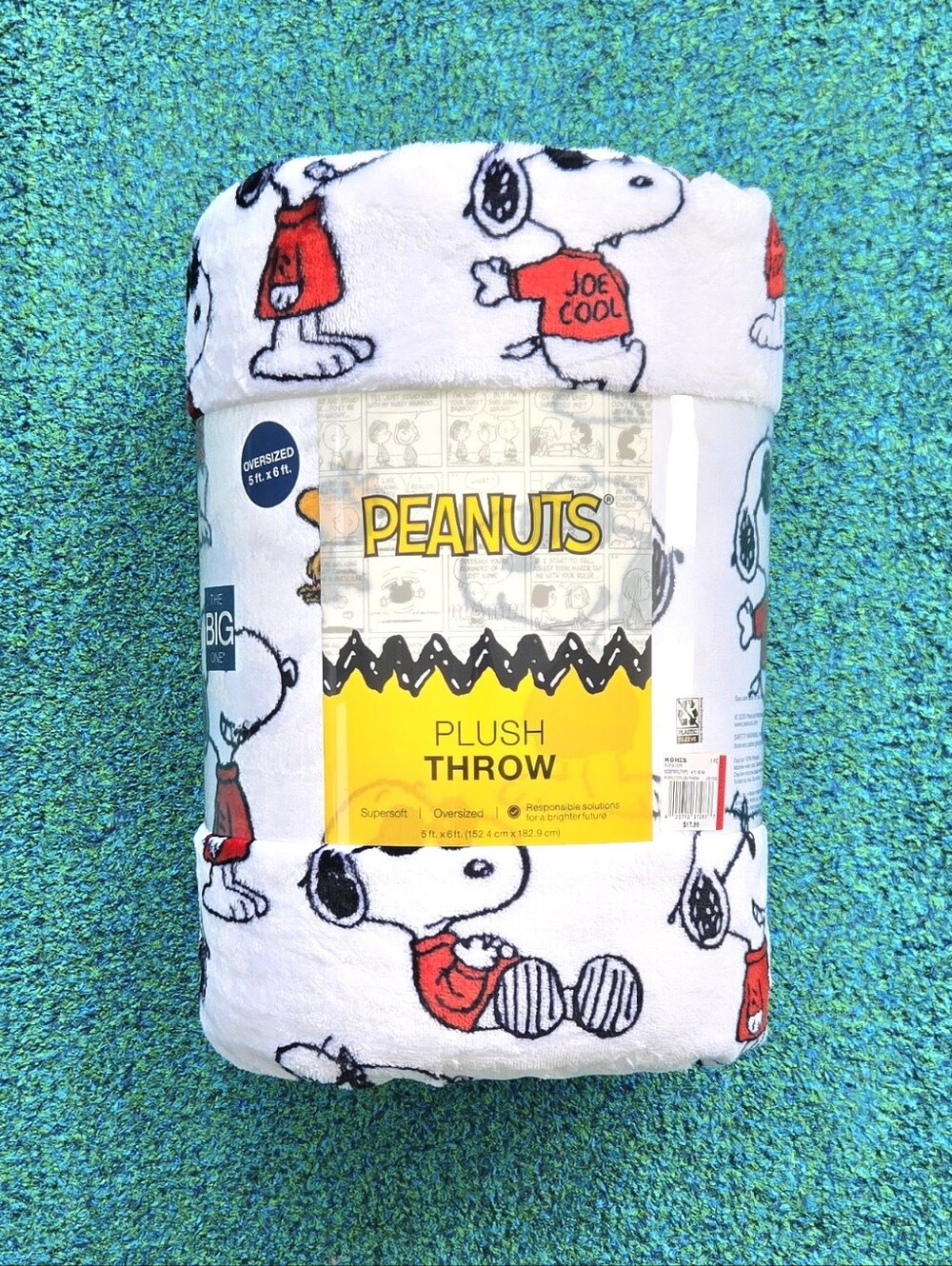 Snoopy & Woodstock Joe Cool Oversized Throw by Kohl's - 5 ft X 6 ft - Picture 3 of 4